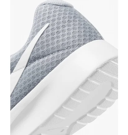 Кроссовки женские Nike Tanjun Grey DJ6257-003