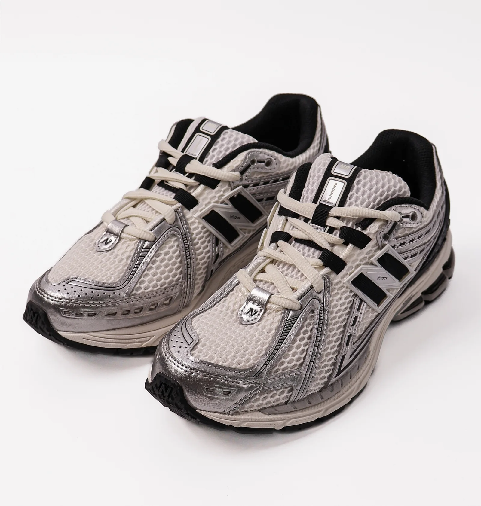 ᐉ Кроссовки мужские New Balance 1906R Metallic M1906RER - купить
