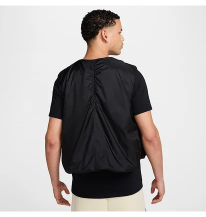 Жилетка мужская Nike Tech Woven Vest Black HM4262-010