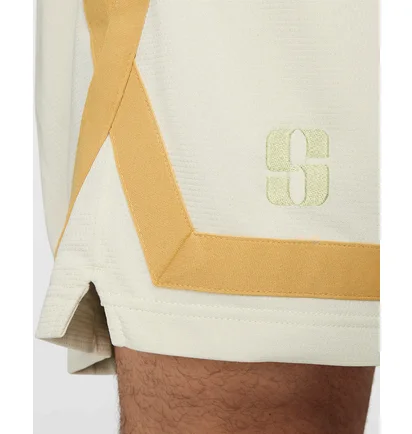 Шорты унисекс Nike Df Sabrina Short Beige FB8425-020