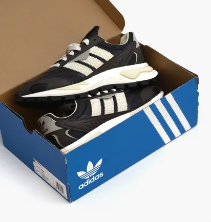 Кросівки чоловічі Adidas Retropy P9 Black/Brown GW9341