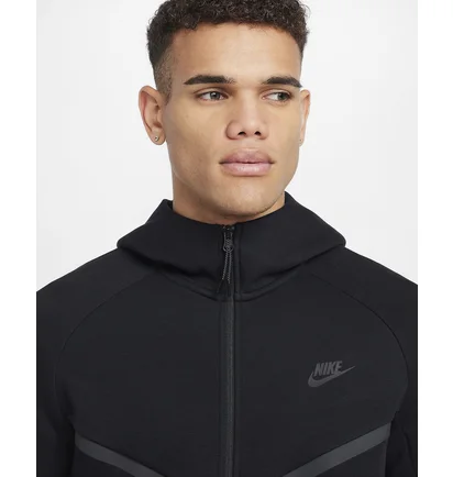 Толстовка чоловіча Nike Sportswear Tech Fleece Windrunner Black HV0949-010