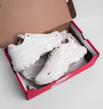 Кроссовки женские Nike Tc 7900 White Dd9682-100