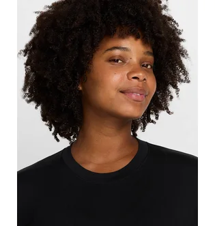 Футболка женская Nike One Ss Top Black FN5001-010