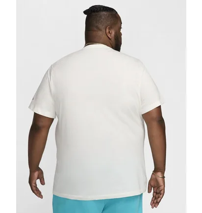 Футболка мужская Nike T-Shirt Club Beige FZ5419-133