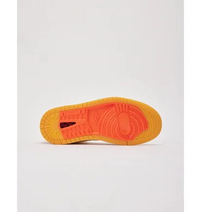 Кроссовки женские Air Jordan Air 1 High Zoom Cmft 2 Yellow/Beige FJ5743-700