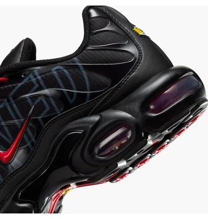 Кросівки чоловічі Nike Air Max Plus Black IH4459-001