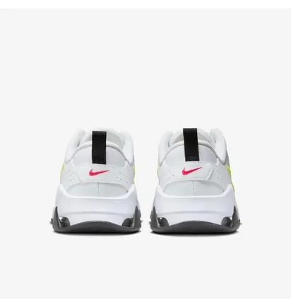 Кросівки чоловічі Nike W Zoom Bella 6 White DR5720-107