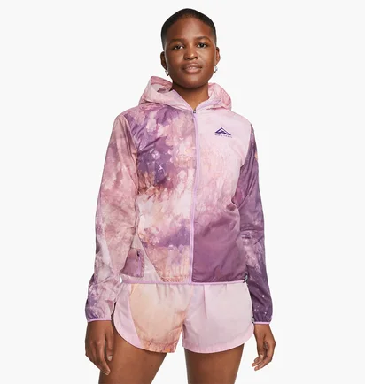 Куртка жіноча Nike Repel WomenS Trail Running Jacket Violet DX1041-756