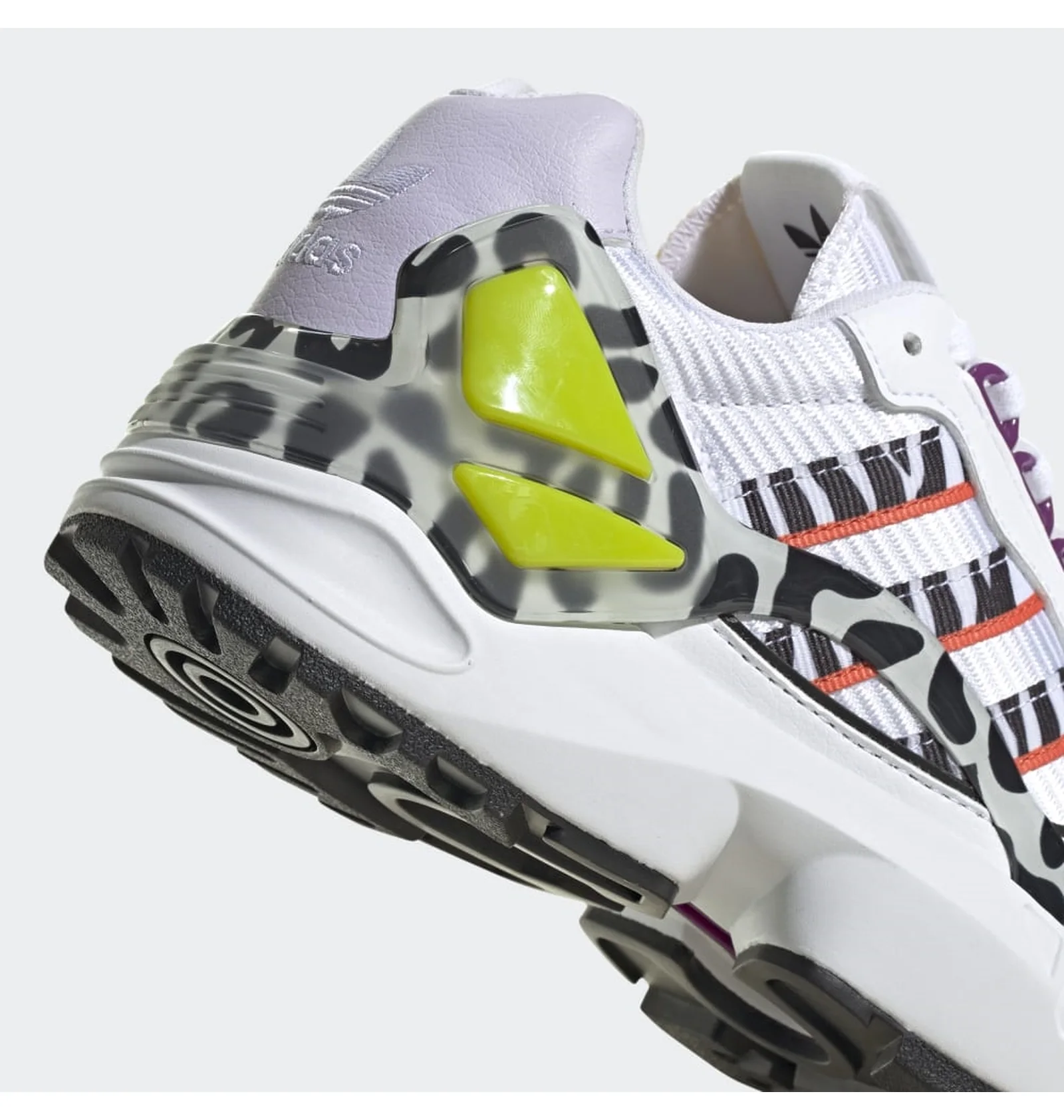 ᐉ Кросівки жіночі Adidas Rich Mnisi Zx Wavian Shoes White/Black