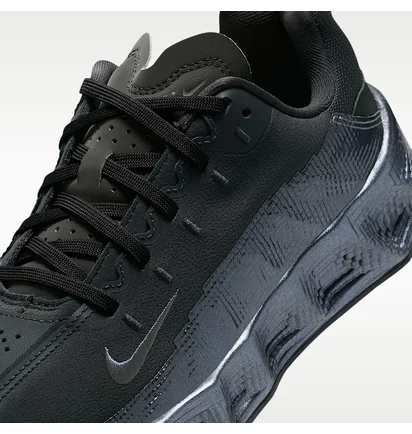 Кросівки жіночі Nike Ava Rover Black/Metallic HV9220-001
