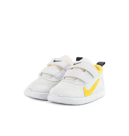 Кросівки дитячі Nike Omni Multi-Court White DM9028-102