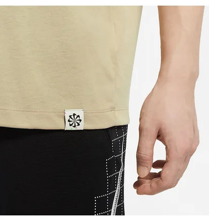 Футболка мужская Nike Dri Fit Just Do It Beige DR7573-250