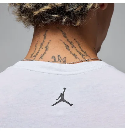 Футболка мужская Air Jordan Sprt Dri-Fit Gfx Ss Crew White HQ7984-100