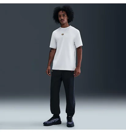 Футболка мужская Nike Sportswear Tuned Air MenS T-Shirt White IM5981-121