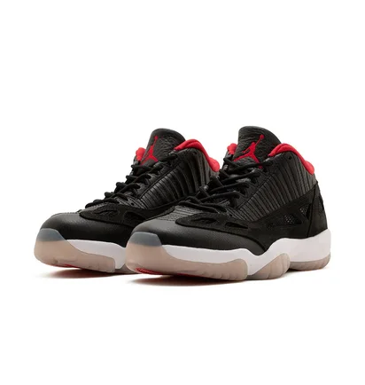 Кроссовки мужские Air Jordan 11 Retro Low Ie Black 919712-023