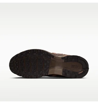 Кроссовки мужские Nike P-6000 Se Brown HF0015-205