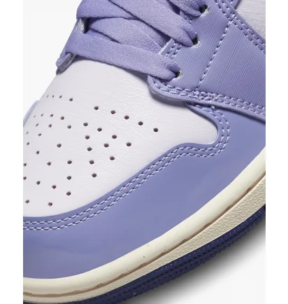 Кроссовки женские Air Jordan 1 Mid Se WomenS Shoes Violet/Pink DZ3745-500