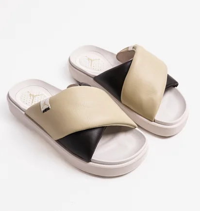 Тапочки женские Air Jordan Sophia Slide Beige DO8863-202