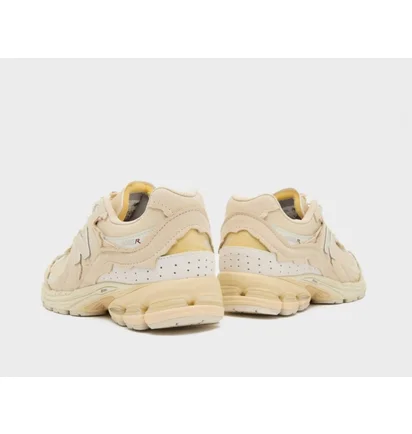 Кроссовки унисекс New Balance 2002R Protection Pack Beige M2002RDQ