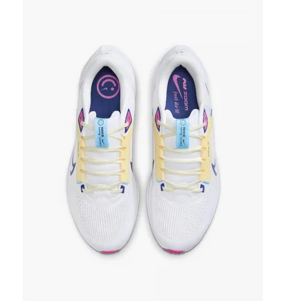 Кросівки чоловічі Nike Pegasus 40 White DV3853-105