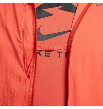 Ветровка мужская Nike Trail Aireez Orange FN4002-846