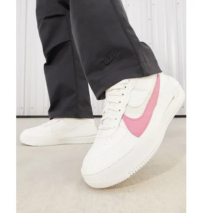 Кроссовки женские Nike Air Force 1 Plt.Af.Orm Beige DJ9946-105