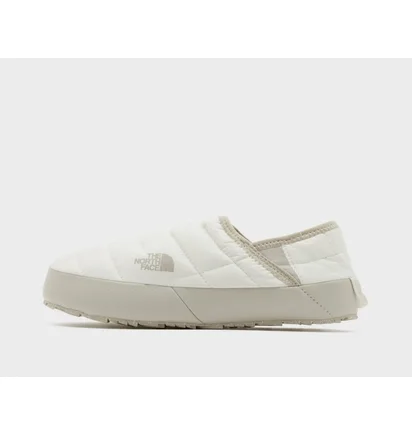 Тапочки женские The North Face Thermoball Traction Mule V White NF0A3V1H32F