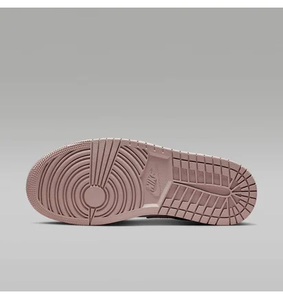 Кросівки жіночі Nike WomenS 1 Low Particle Rose Pink/White DC0774-606