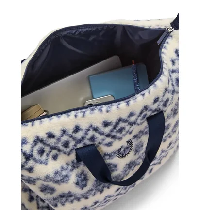 Сумка женская Victoria's Secret Cozy Plush Weekender White/Blue 27160241