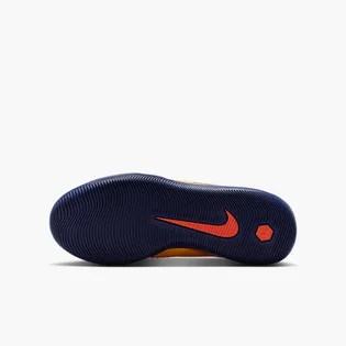 Футзалки дитячі Nike Phantom 6 Low Academy Erling Haaland Ic Junior Yellow/Blue HQ2036-800