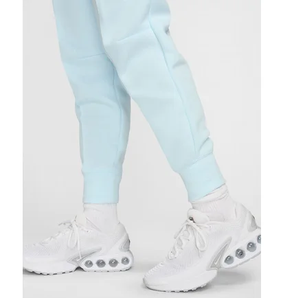Штаны женские Nike Sportswear Tech Fleece Mid-Rise Joggers Light Blue FB8330-474