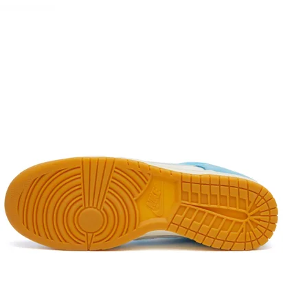 Кроссовки мужские Nike Dunk Low Se Sneaker Light Blue/White HQ1519-031