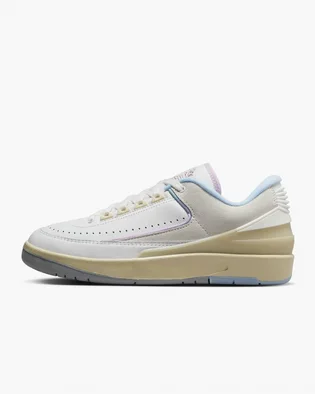 Кроссовки женские Air Jordan Air 2 Retro Low Shoes White DX4401-146