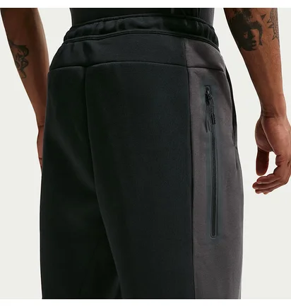 Штани чоловічі Nike Tech MenS Color- Block Open- Hem Fleece Pants Black/Grey IF1323-010