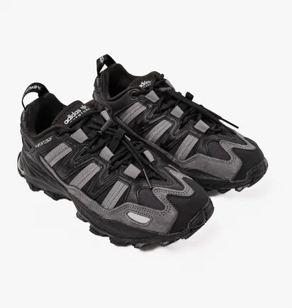 Кроссовки женские Adidas Hyperturf Black Gx2022
