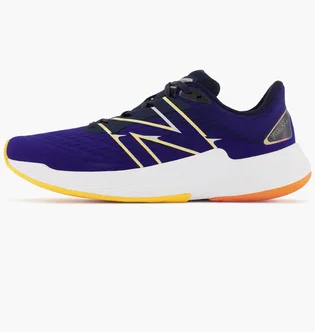 Кроссовки мужские New Balance Fuelcell Prism V2 Violet MFCPZCN2