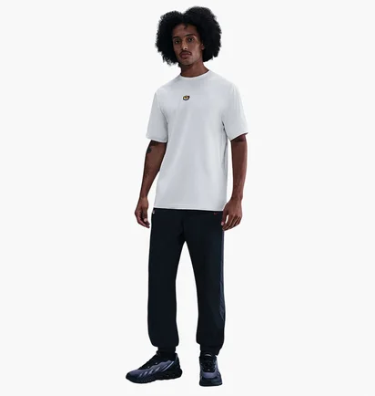Футболка мужская Nike Sportswear Tuned Air MenS T-Shirt White IM5981-121