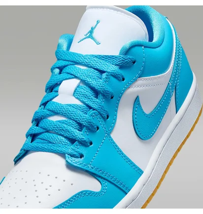 Кросівки жіночі Air Jordan 1 Low White/Blue DC0774-104