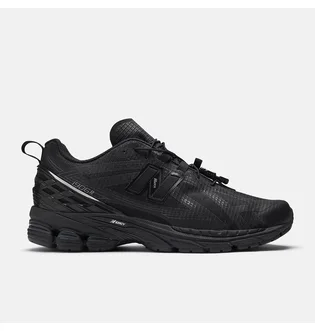 Кроссовки унисекс New Balance 1906R Black U1906RNB