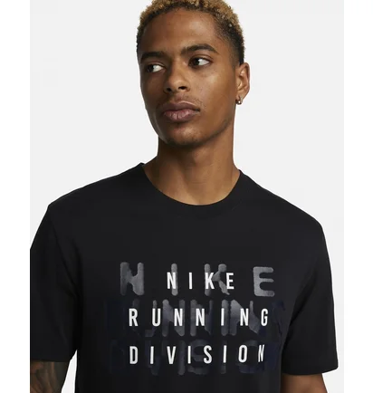 Футболка мужская Nike Dri-Fit Run Division MenS Running T-Shirt Black FJ2356-010