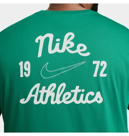 Футболка мужская Nike M Nsw Tee Club Ssnl Lbr Green FV3772-365