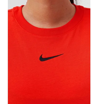 Футболка женская Nike Sportswear Orange DJ7158-673