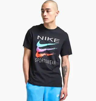 Футболка мужская Nike Sportswear Triple Swoosh Black HQ8094-010