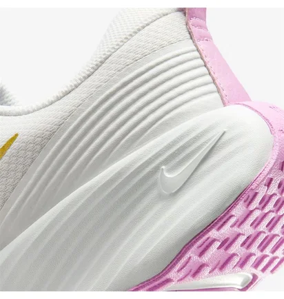 Кроссовки женские Nike Promina WomenS Walking Shoes White FV6343-010
