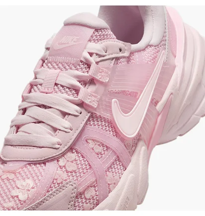 Кросівки жіночі Nike V2K Run Pink HJ5269-600