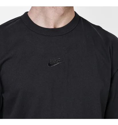 Футболка чоловіча Nike T-Shirt M Nsw Prem Essntl Sust Tee Black DO7392-010