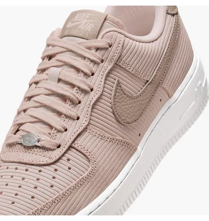 Кроссовки женские Nike Air Force 1 07 Beige IM6533-602