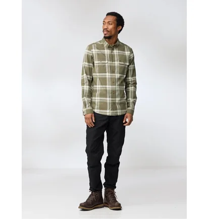Рубашка мужская Fjallraven Ovik Lite Olive 12600311.625-113