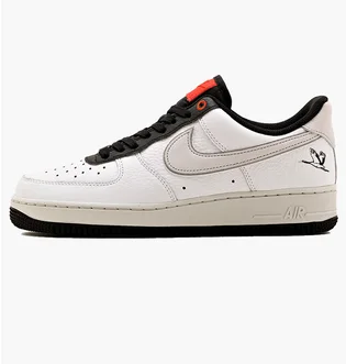 Кроссовки мужские Nike Air Force 1 07 Lx White DA8482-100